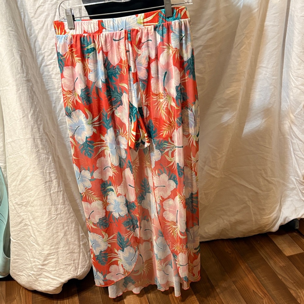 No Boundaries Coral Floral Lounge Shorts with Drawstring